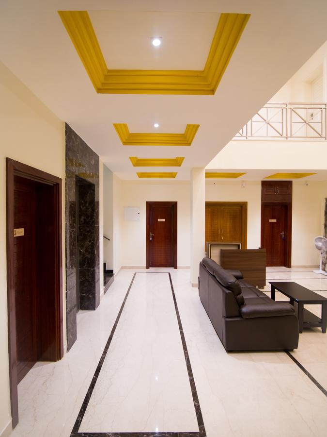 Iris Comfort Inn Τσενάι Εξωτερικό φωτογραφία