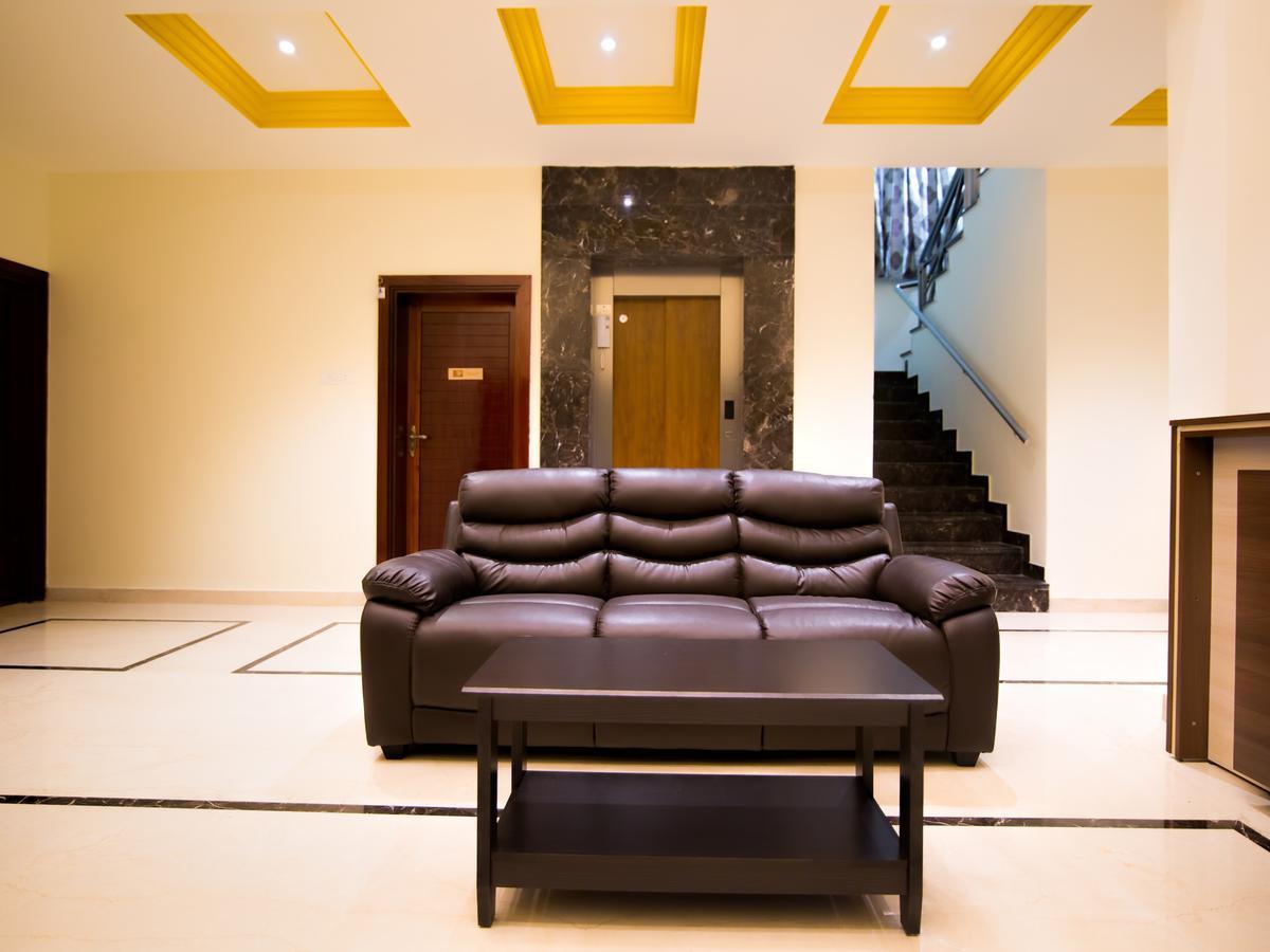 Iris Comfort Inn Τσενάι Εξωτερικό φωτογραφία