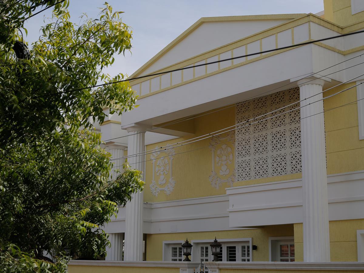 Iris Comfort Inn Τσενάι Εξωτερικό φωτογραφία